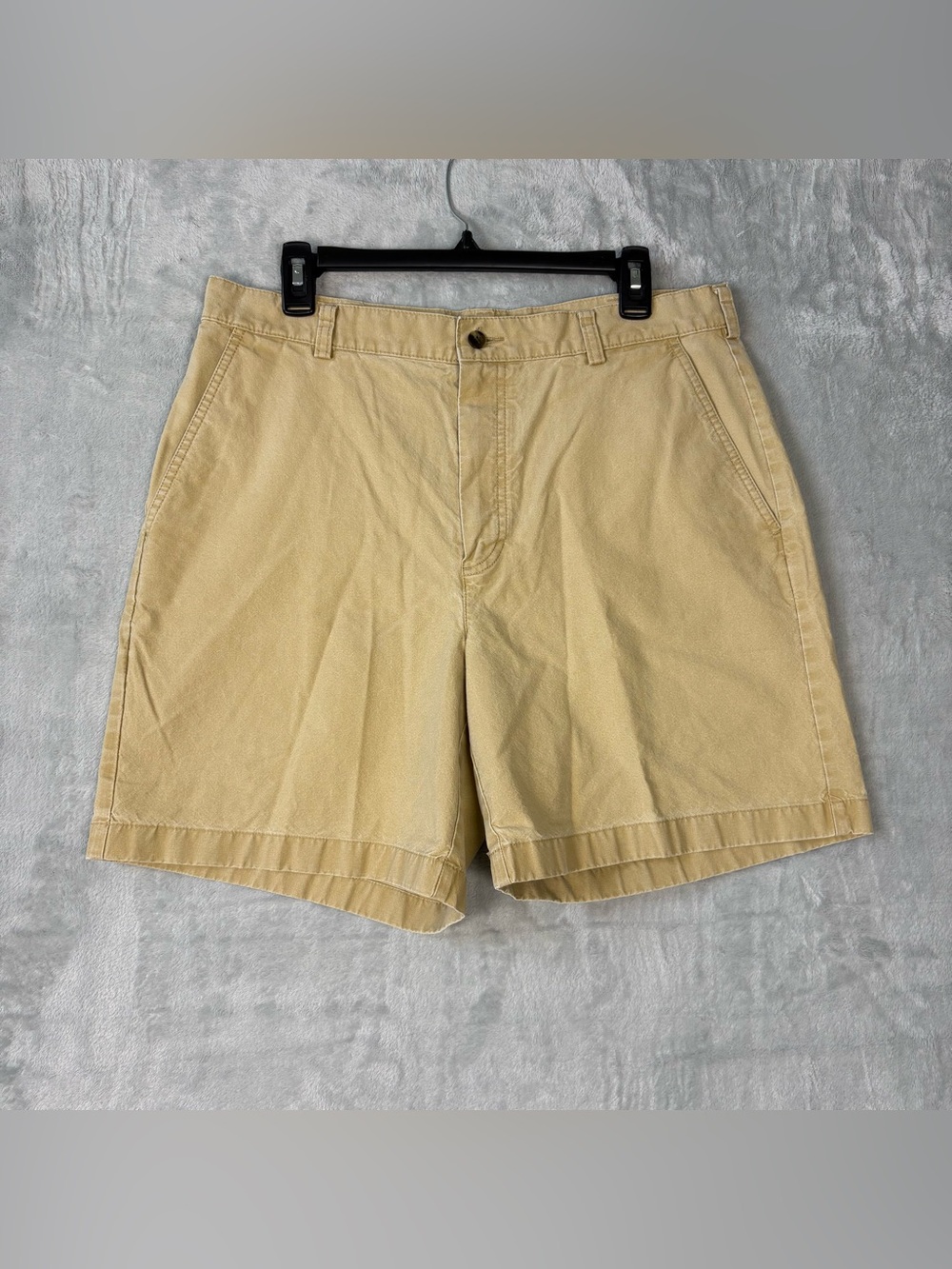 Men's L. L. Bean Tropic-Weight  Shorts WAIST 34 INSEAM 7" Slash Pockets
